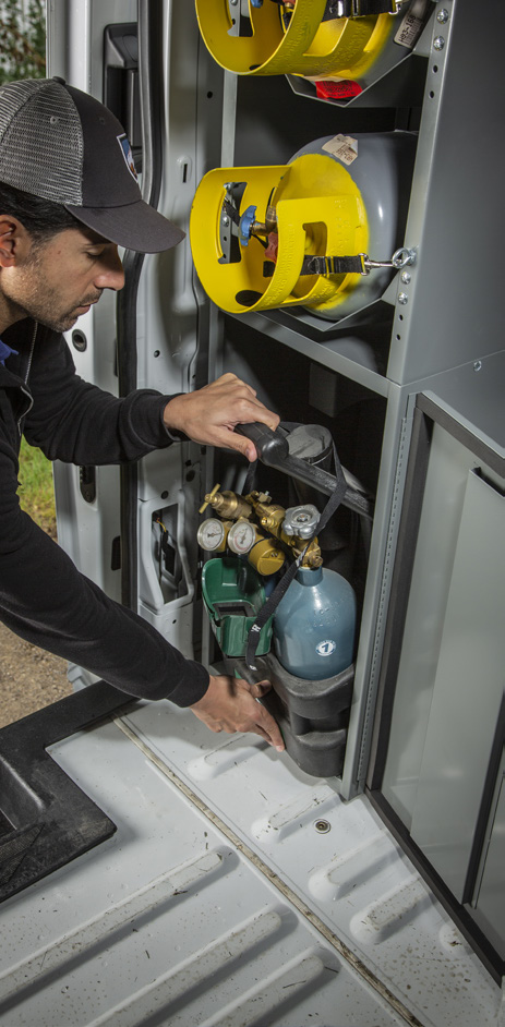 Freon racks top for vans